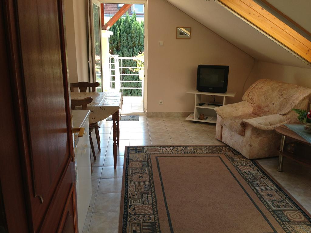 Villa Natalia Heviz Room photo