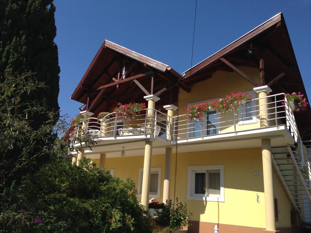 Villa Natalia Heviz Exterior photo